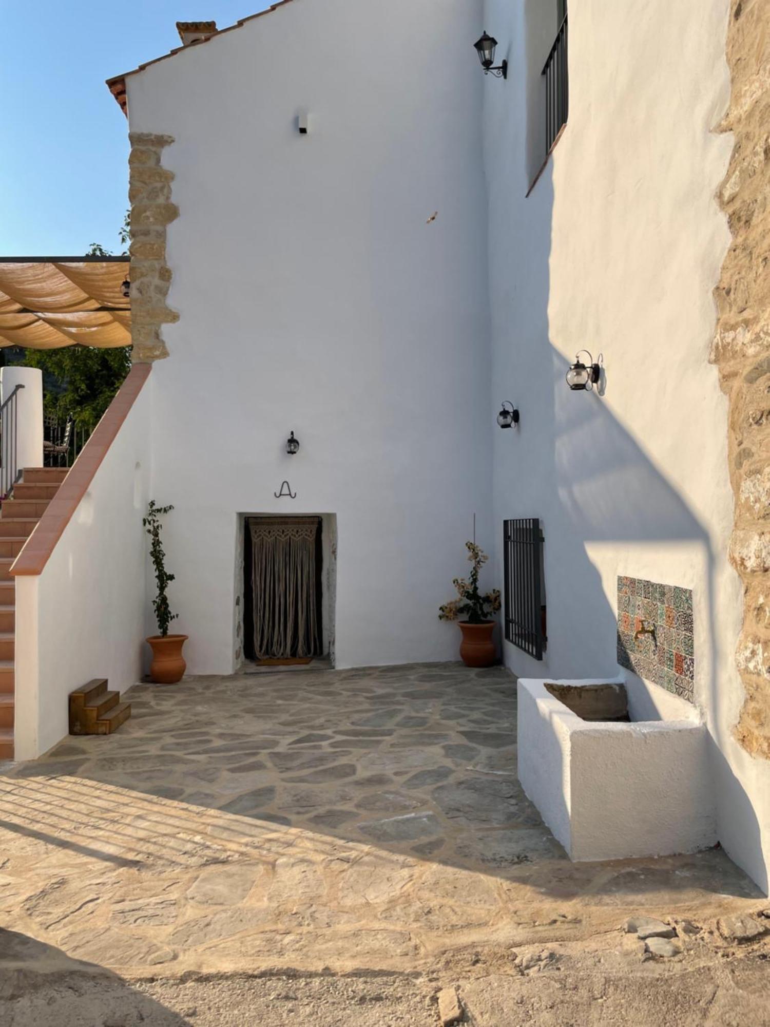 Cortijo Las Angosturas Montefrío Exterior foto